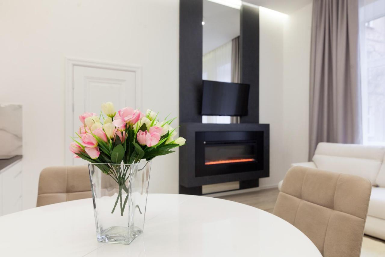 Royal Stylish Apartment In The Old City Lvov Exteriér fotografie